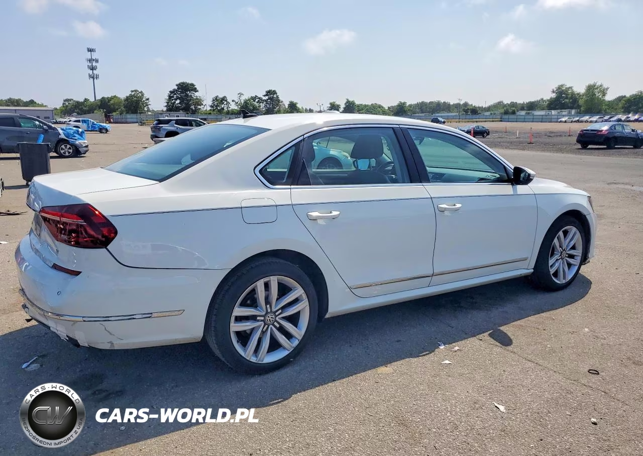 2017 Volkswagen Passat Se VIN:1VWGT7A35HC050312 - 3