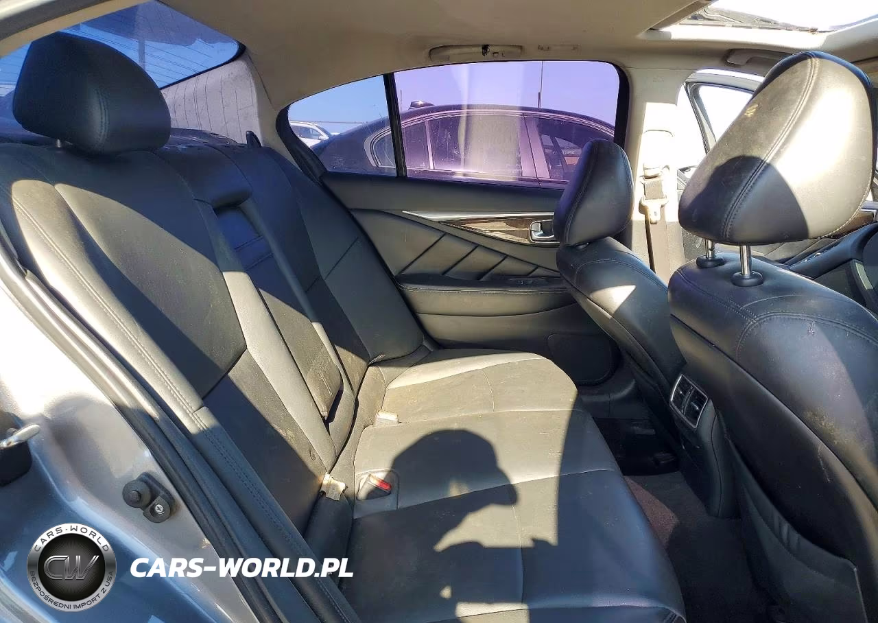 2018 Infiniti Q50 3.0T Luxe VIN:JN1EV7AP7JM363825 - 10