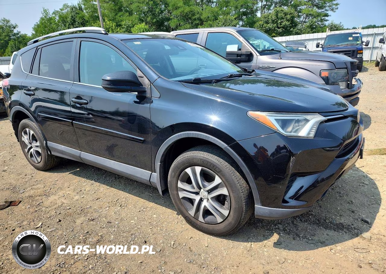 2017 Toyota Rav4 Le VIN:2T3BFREV1HW654528 - 4