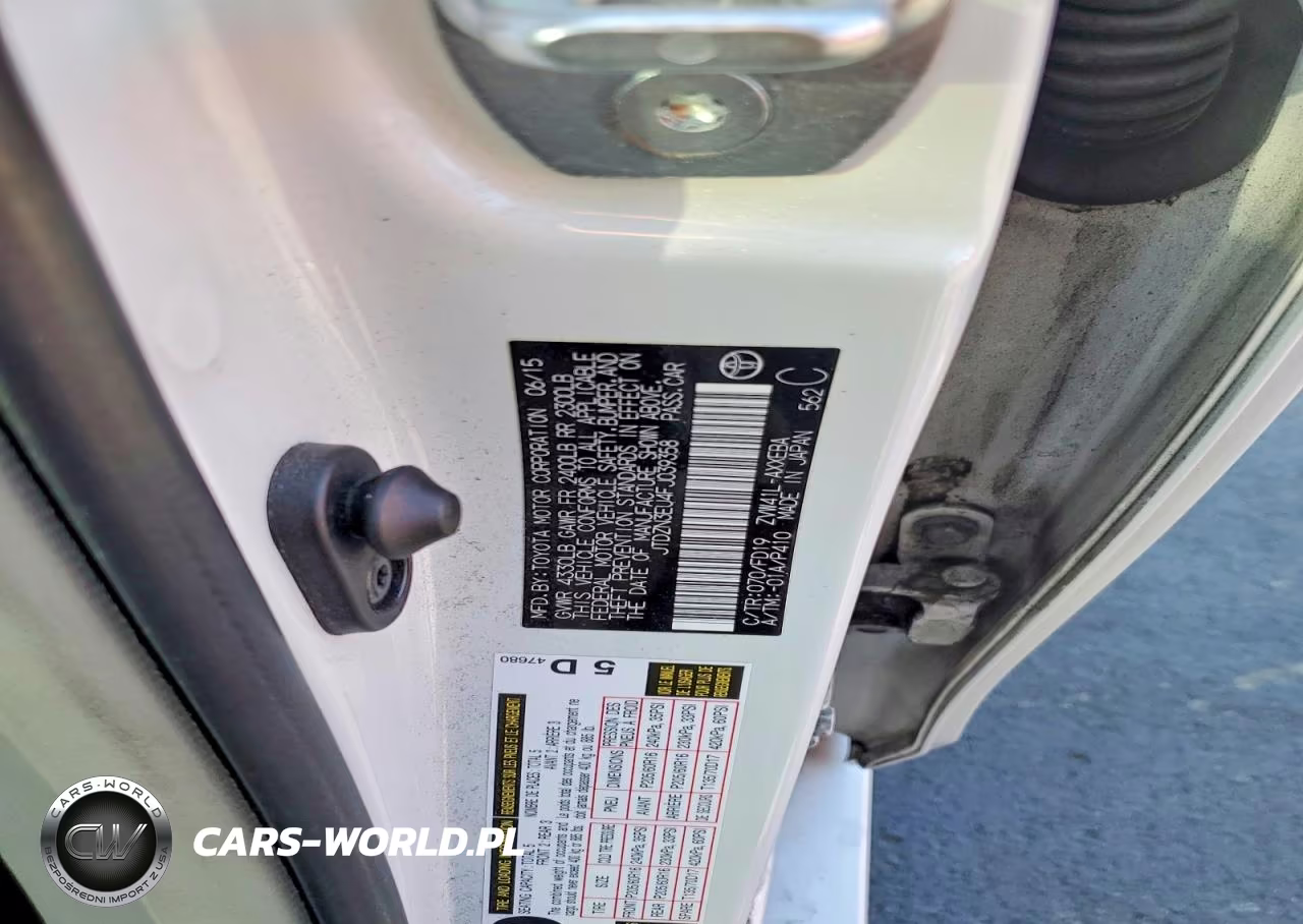 2015 Toyota Prius V Two VIN:JTDZN3EU4FJ039358 - 12