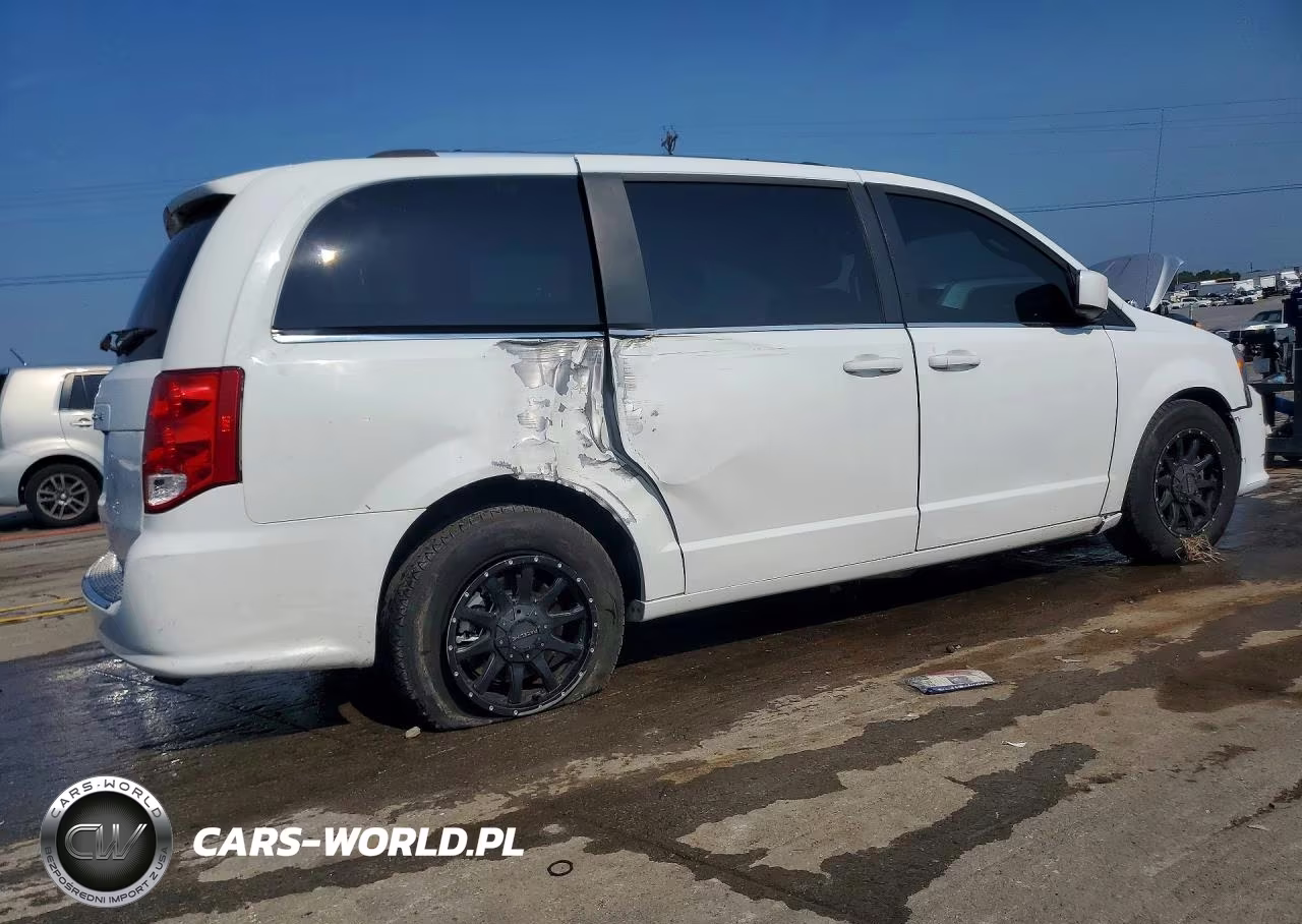 2019 Dodge Grand Caravan Sxt VIN:2C4RDGCGXKR798089 - 3