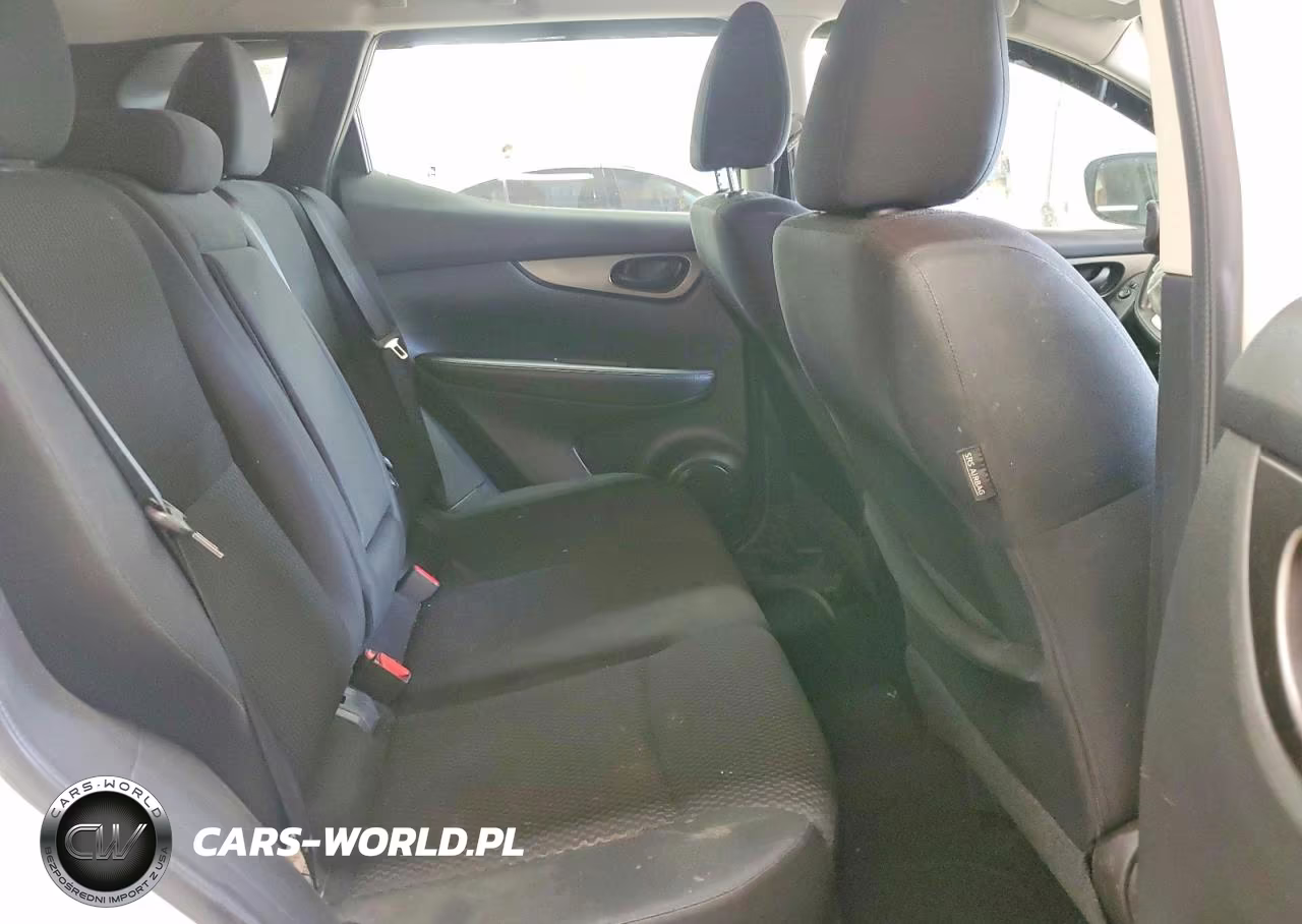 2019 Nissan Rogue Sport S VIN:JN1BJ1CP1KW236857 - 11