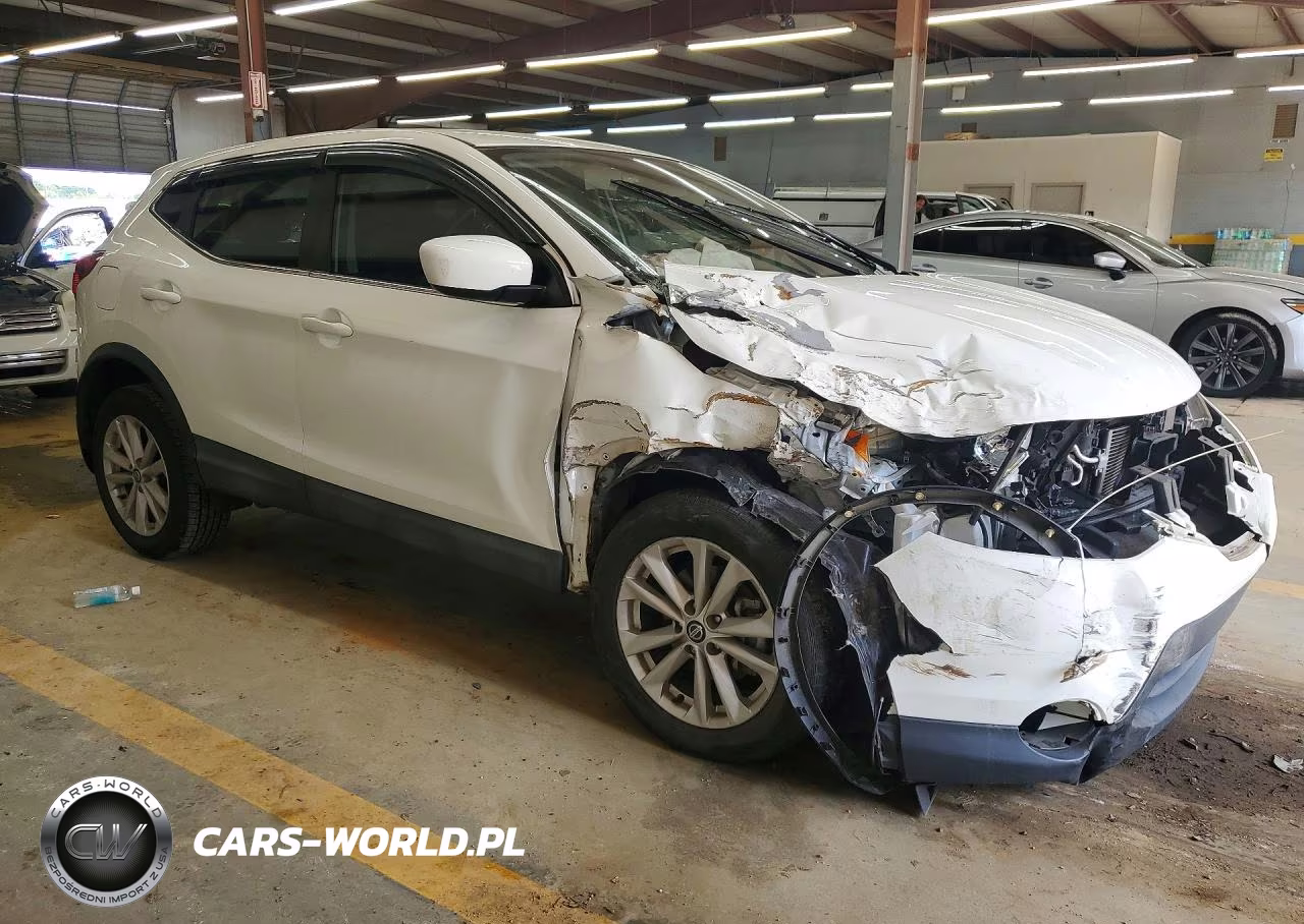 2019 Nissan Rogue Sport S VIN:JN1BJ1CP1KW236857 - 4