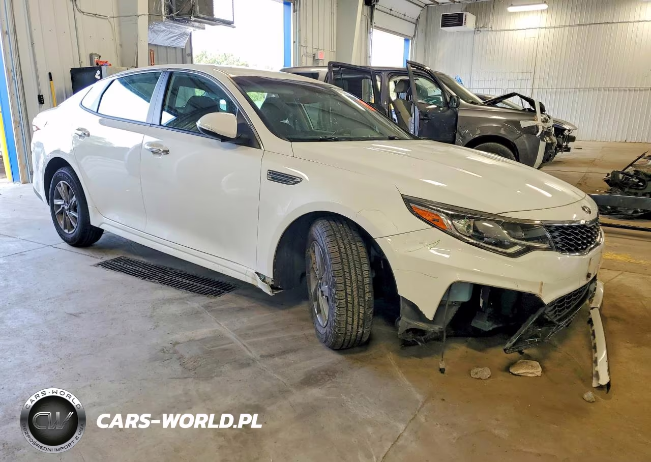 2020 Kia Optima Lx VIN:5XXGT4L38LG429621 - 4