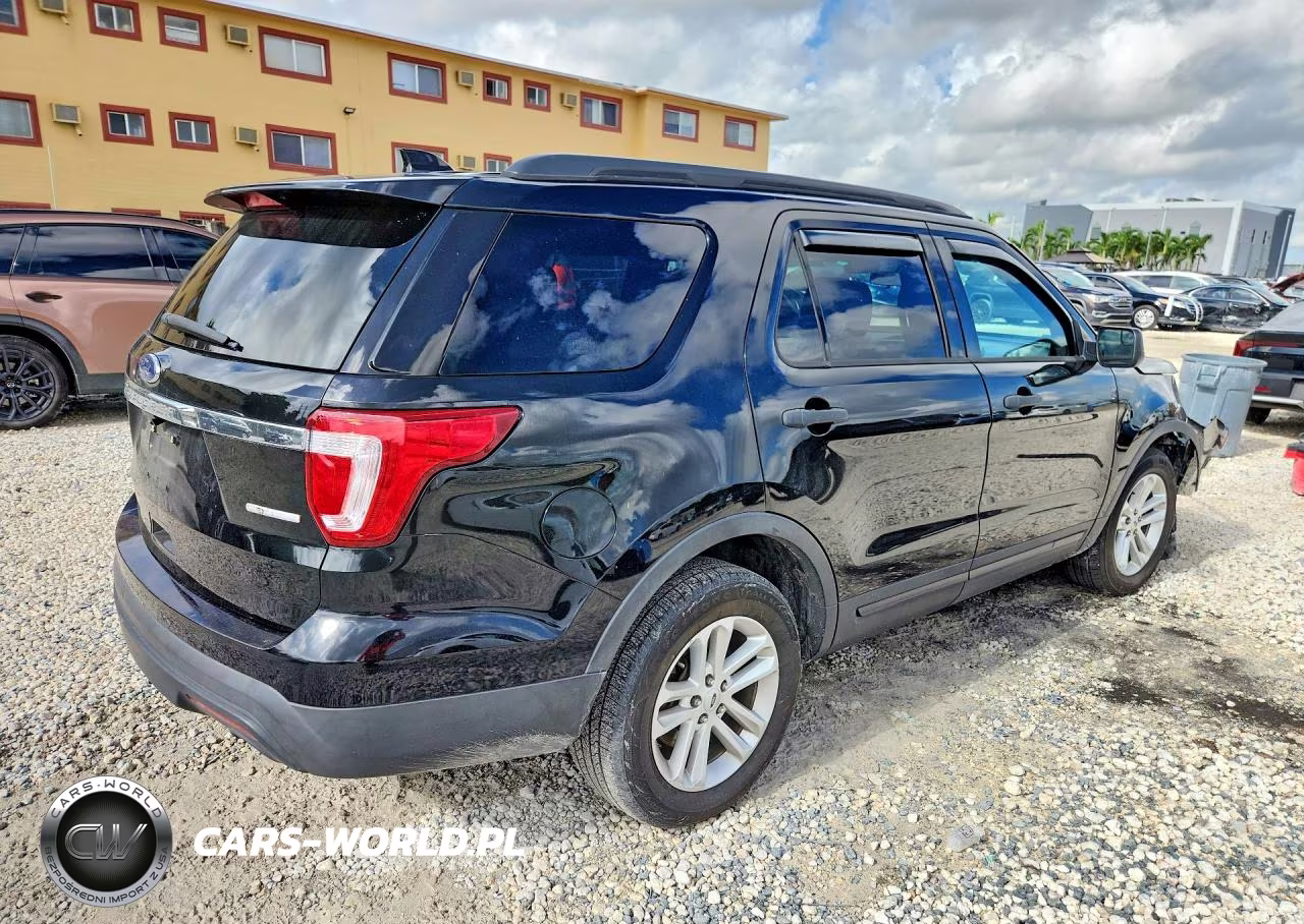 2016 Ford Explorer VIN:1FM5K7B87GGB15705 - 3
