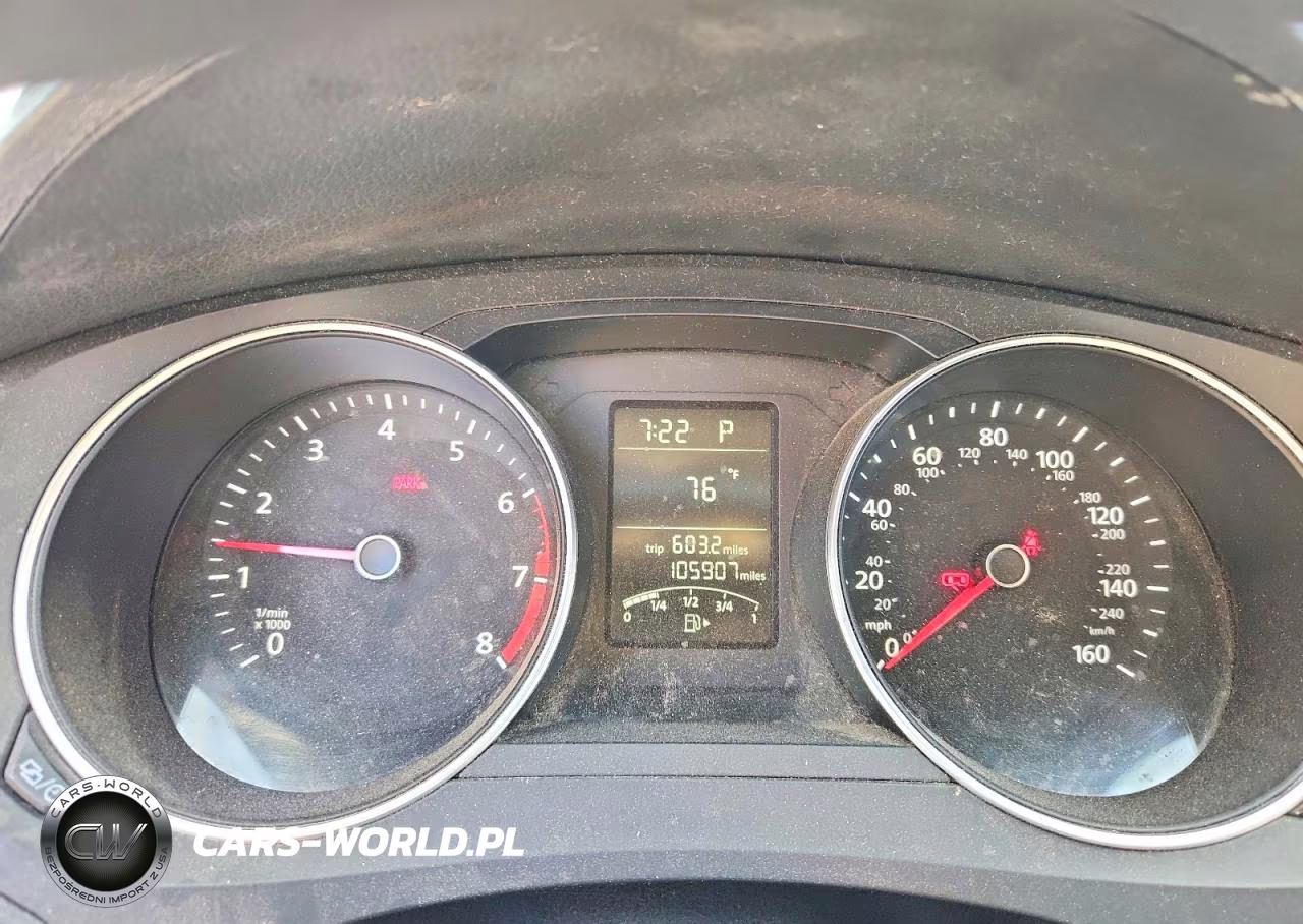 2018 Volkswagen Jetta S VIN:3VW2B7AJ9JM215312 - 9