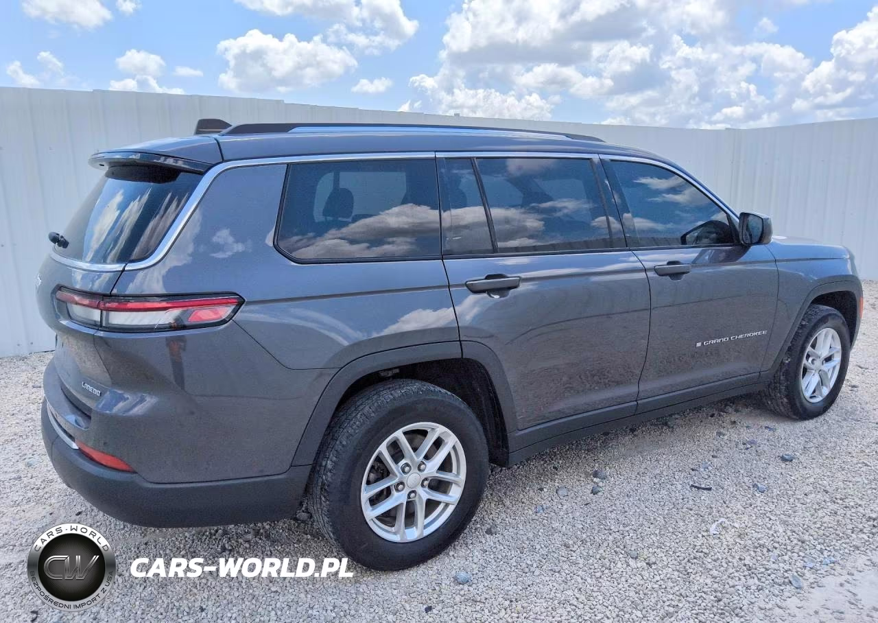2023 Jeep Grand Cherokee L Laredo VIN:1C4RJKAG4P8893829 - 3