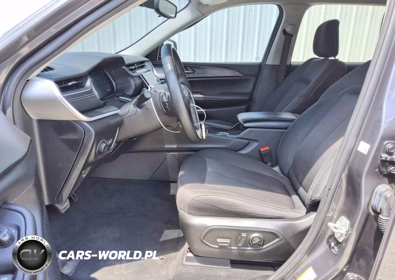 2023 Jeep Grand Cherokee L Laredo VIN:1C4RJKAG4P8893829 - 7