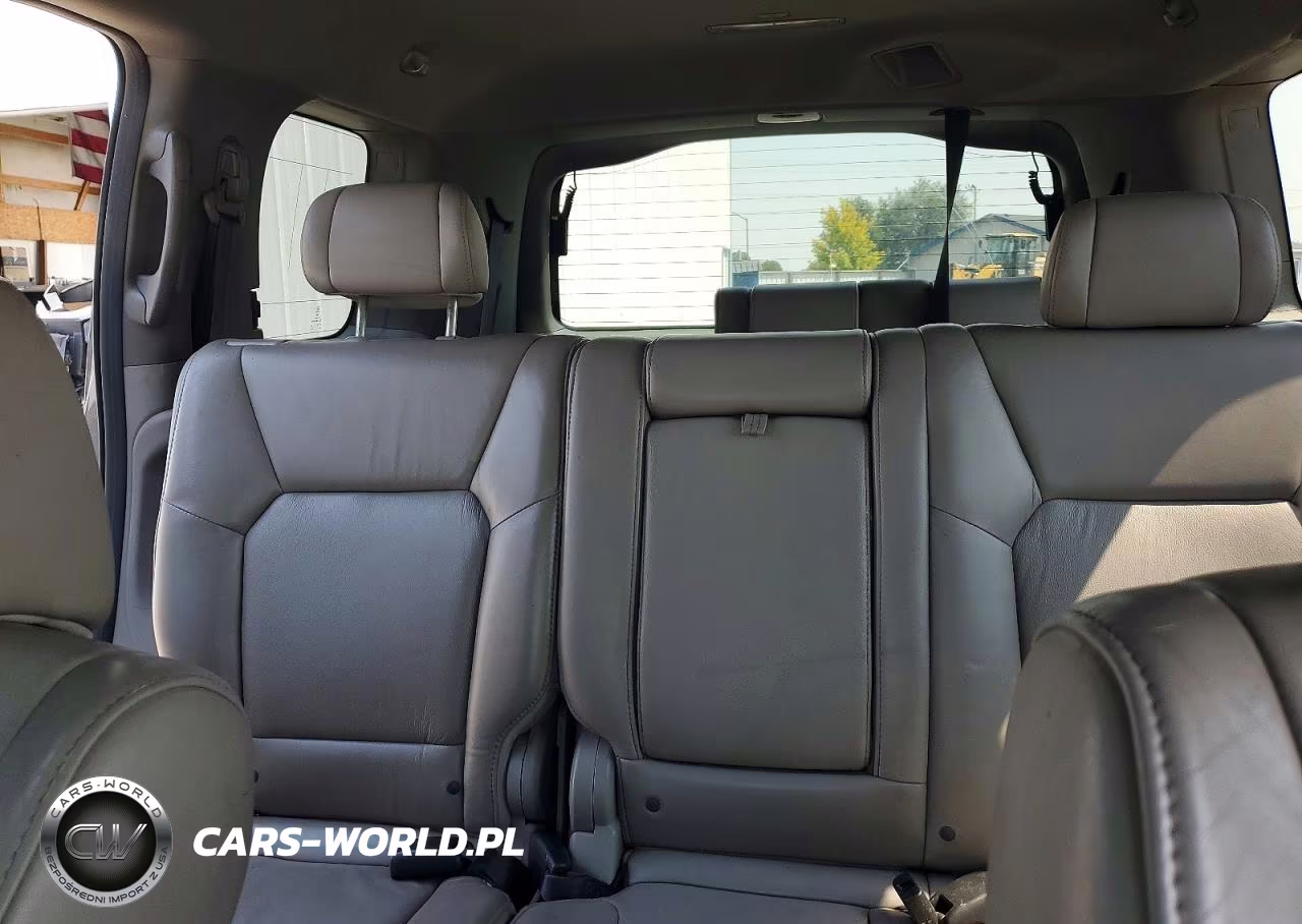 2011 Honda Pilot Ex-L VIN:5FNYF4H59BB063076 - 10