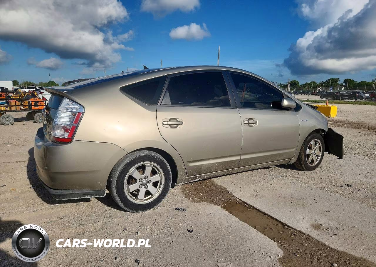 2007 Toyota Prius Base VIN:JTDKB20U373206634 - 3