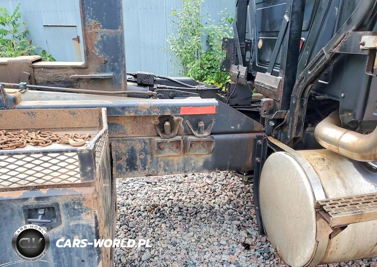 2002 Mack Cl713 Roll-Off Container Truck VIN:1M2AD62C02M012059 - 12