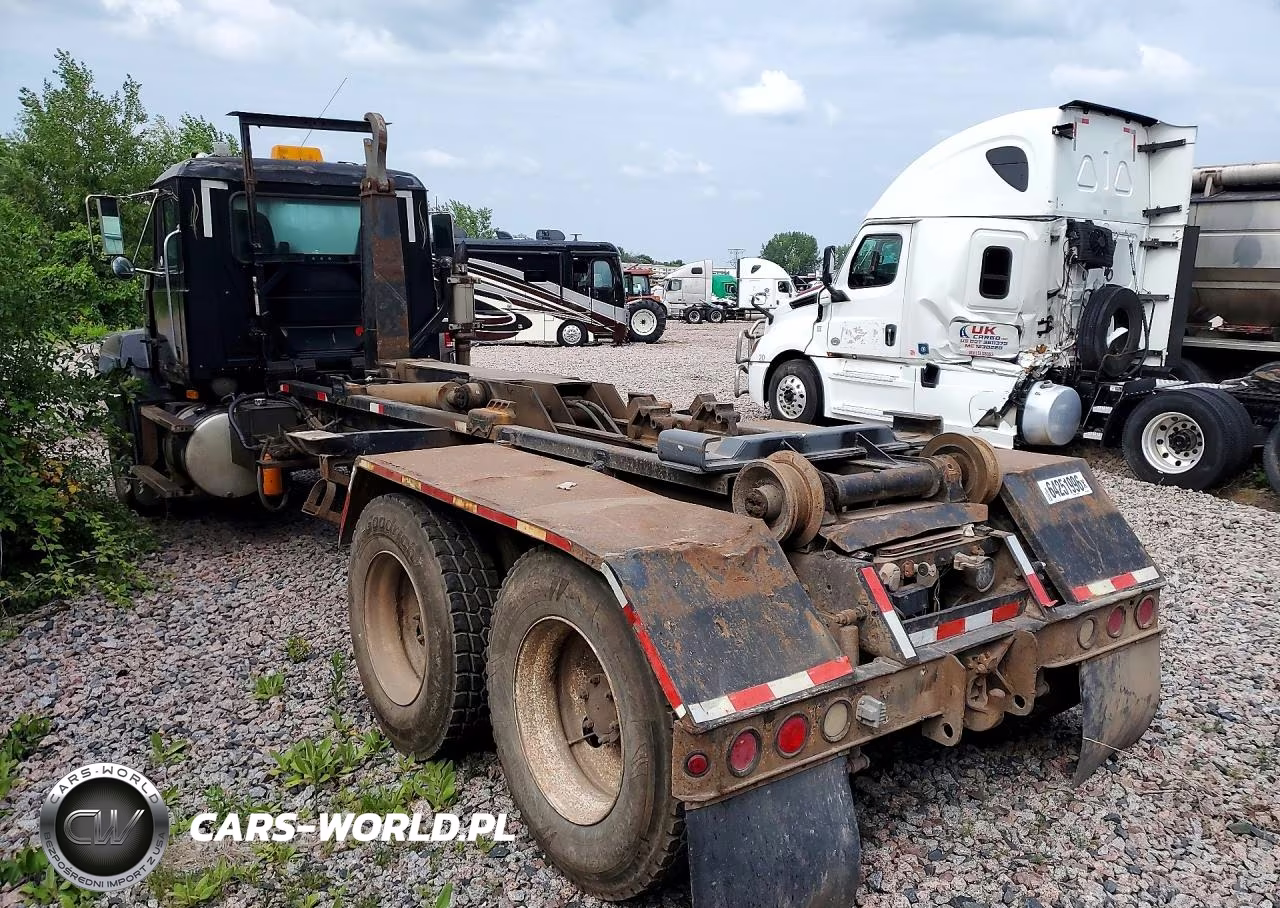 2002 Mack Cl713 Roll-Off Container Truck VIN:1M2AD62C02M012059 - 2