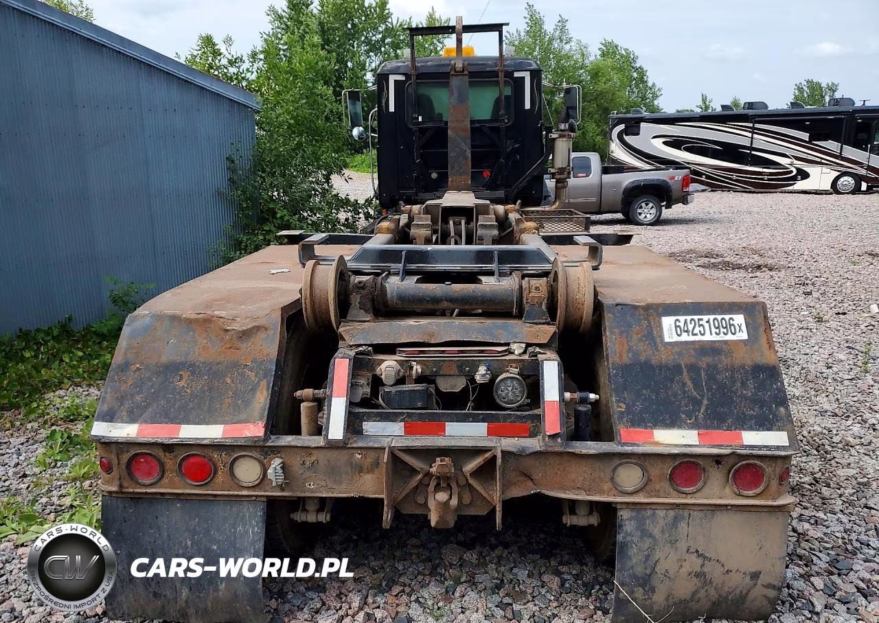 2002 Mack Cl713 Roll-Off Container Truck VIN:1M2AD62C02M012059 - 6