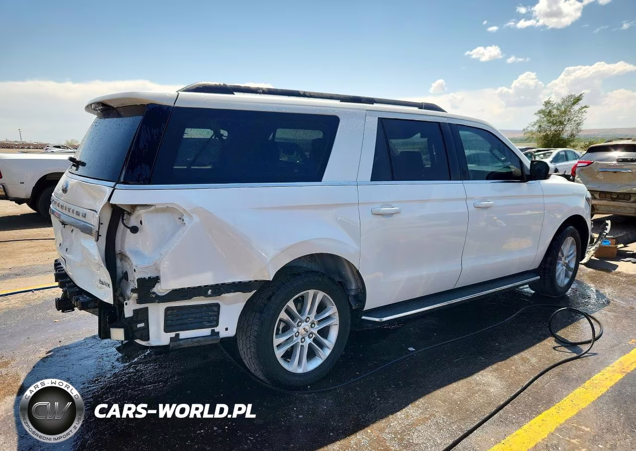 2022 Ford Expedition Max Xlt VIN:1FMJK1JT8NEA48221 - 3