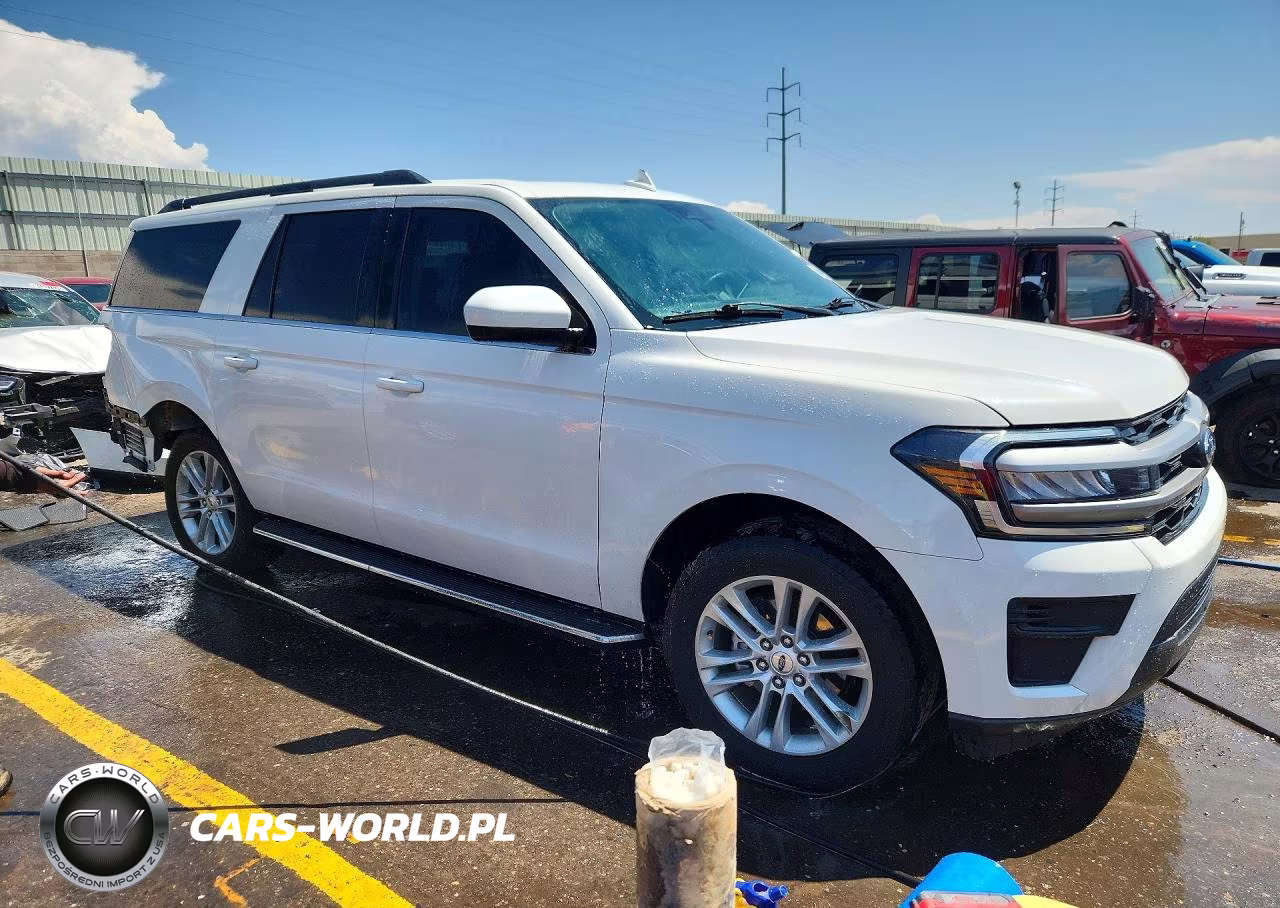 2022 Ford Expedition Max Xlt VIN:1FMJK1JT8NEA48221 - 4