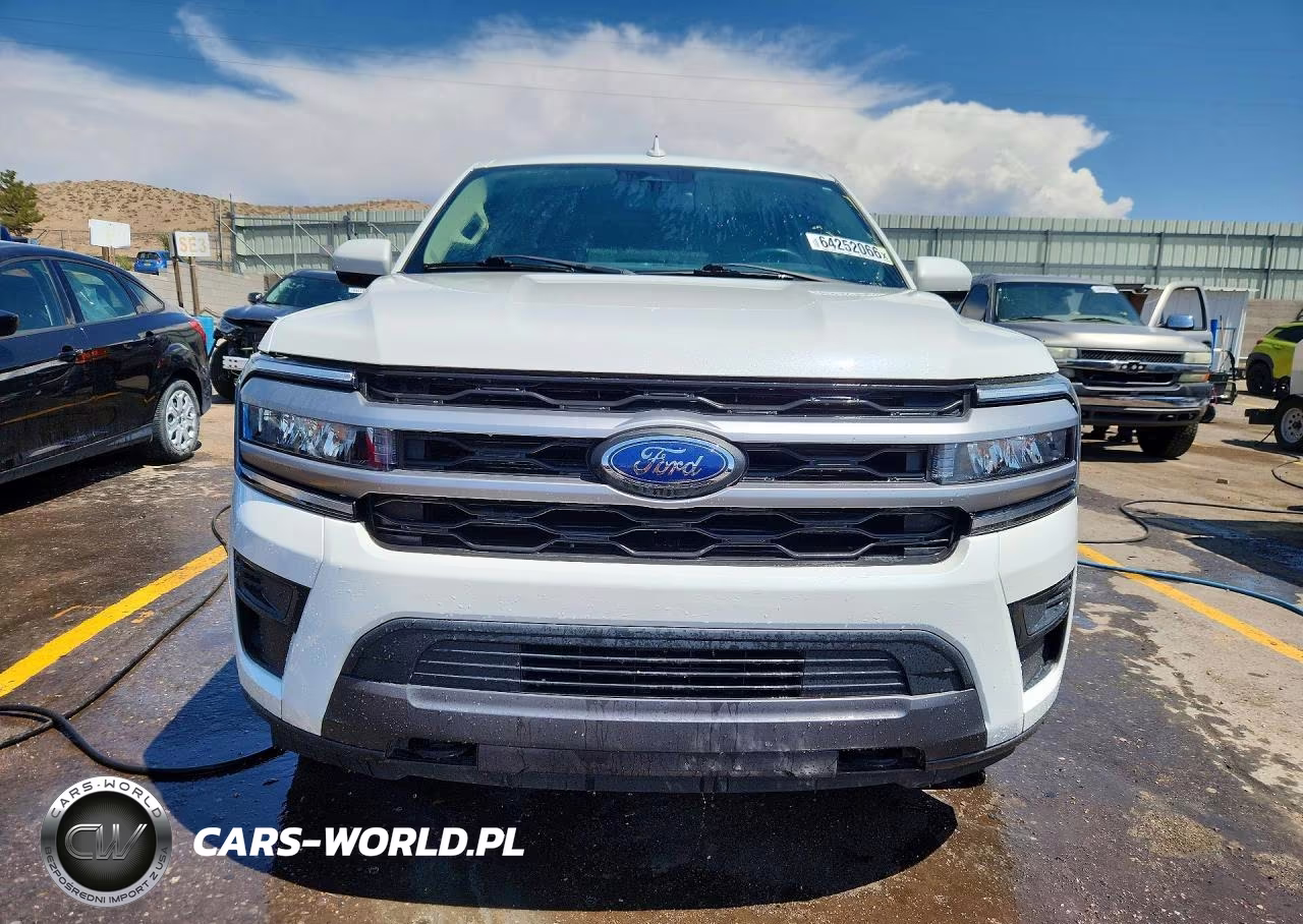 2022 Ford Expedition Max Xlt VIN:1FMJK1JT8NEA48221 - 5