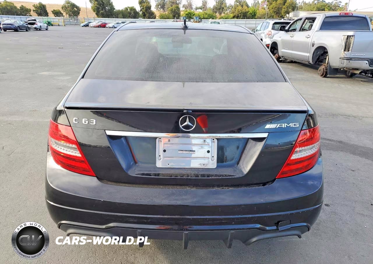 2013 Mercedes-Benz C 63 Amg VIN:WDDGF7HB8DA742048 - 6