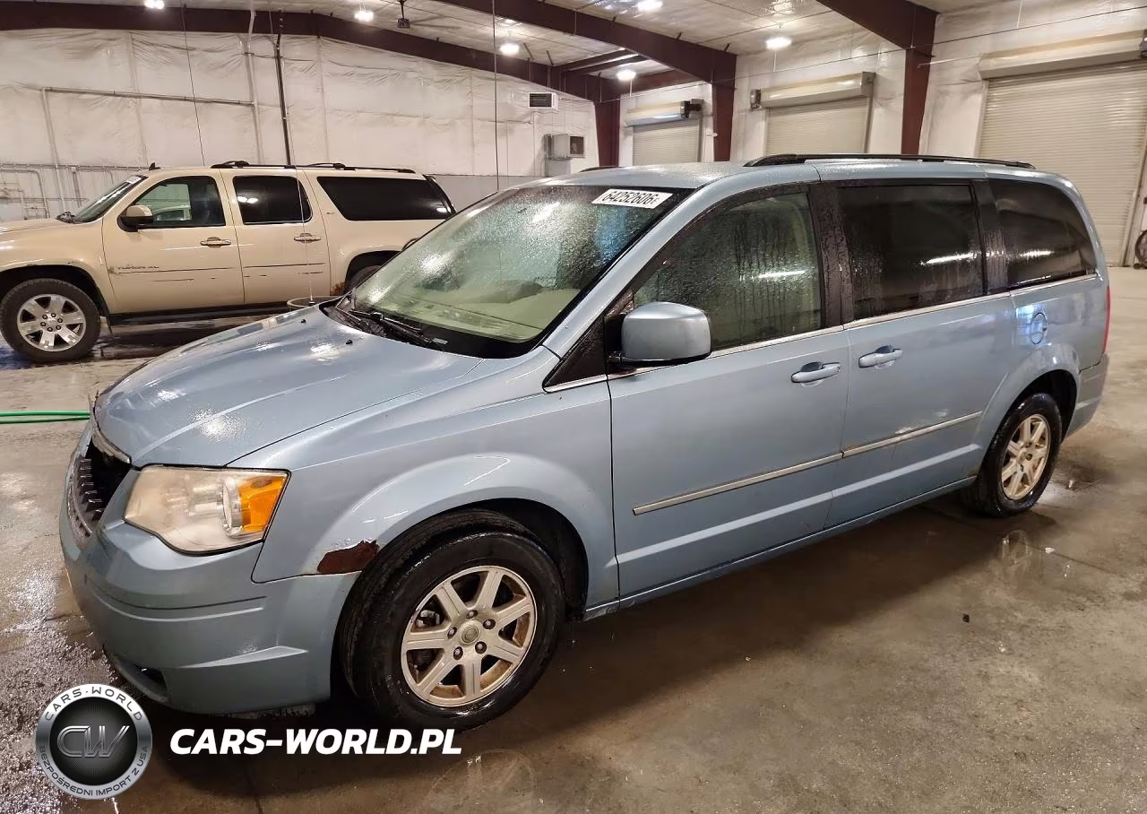 2010 Chrysler Town & Country Touring VIN:2A4RR5D10AR253060 - 1