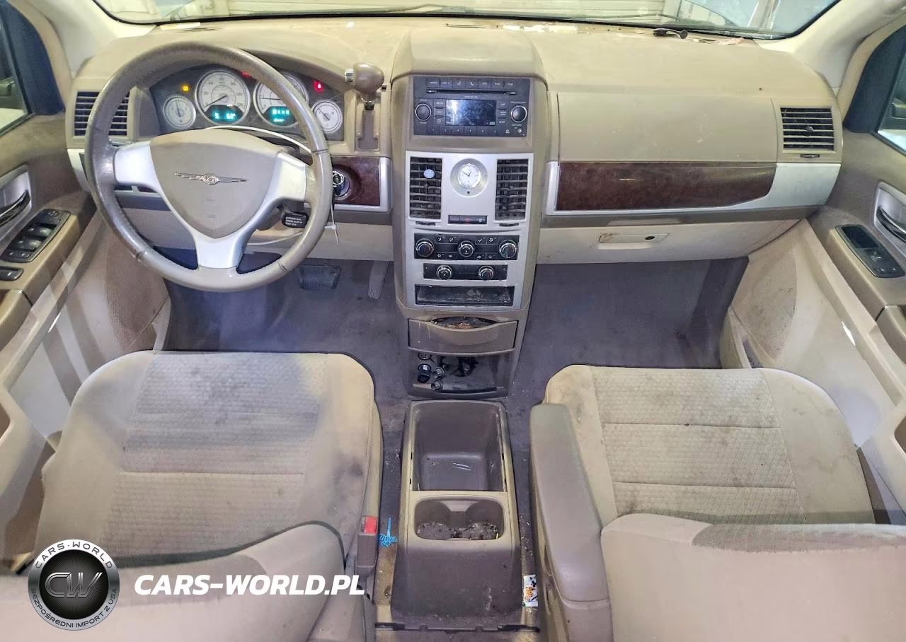 2010 Chrysler Town & Country Touring VIN:2A4RR5D10AR253060 - 8
