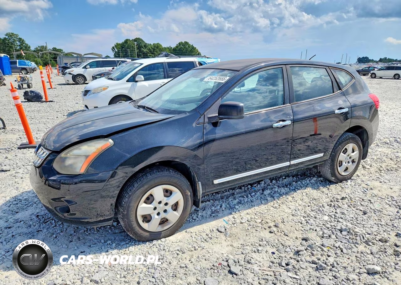 2014 Nissan Rogue Select S – zdjęcie 1 z 13