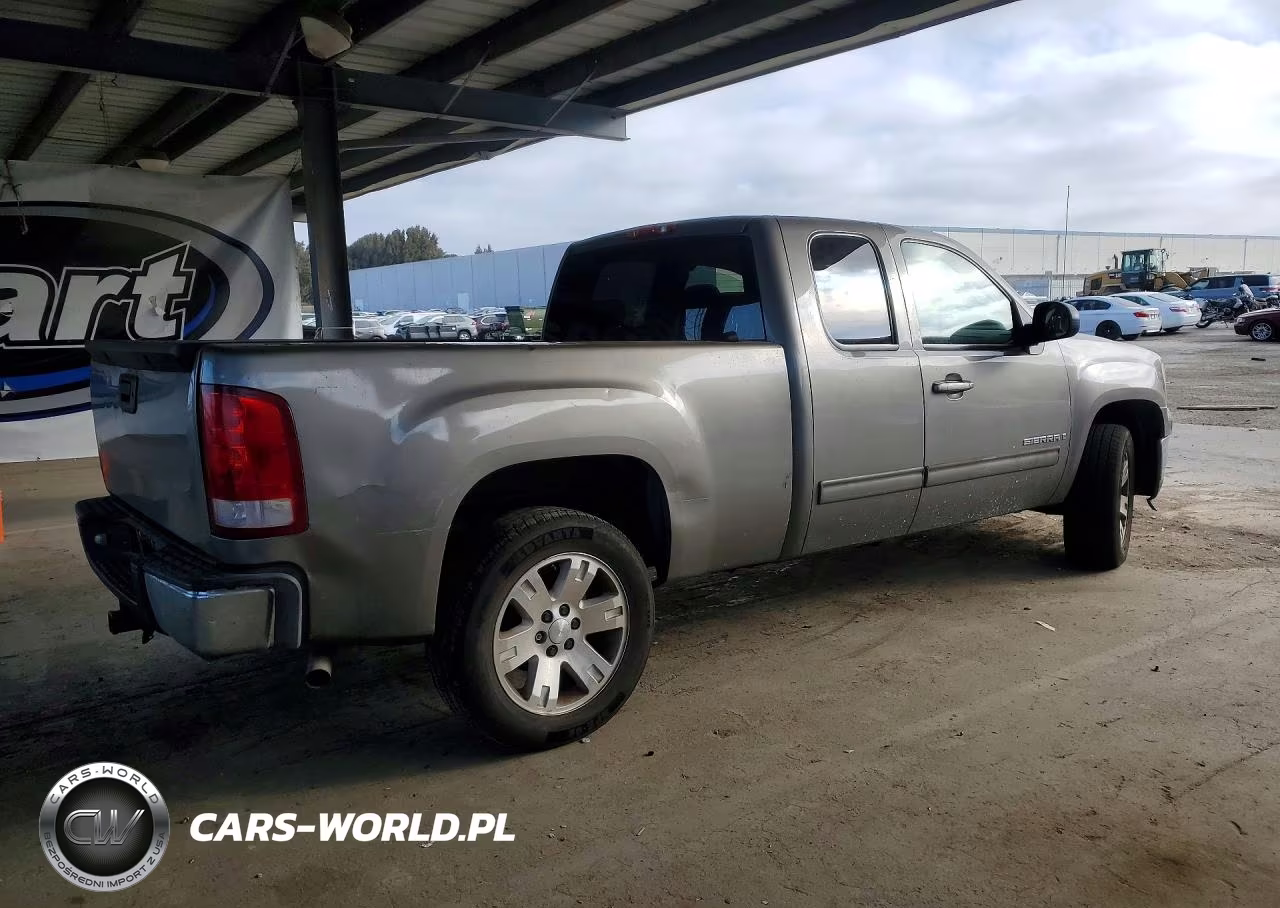 2008 GMC Sierra C1500 VIN:1GTEC19J68Z237002 - 3