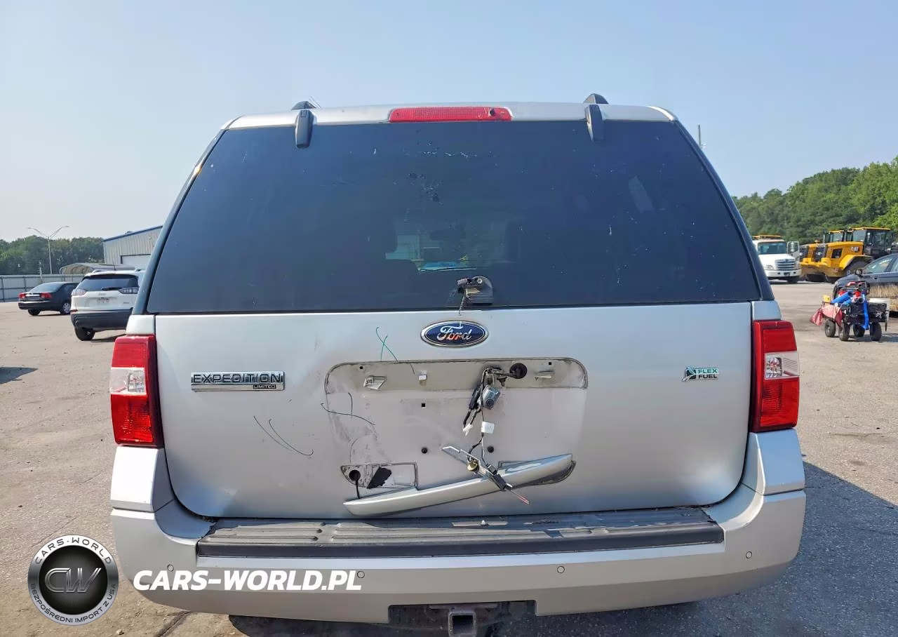 2012 Ford Expedition Limited VIN:1FMJU1K57CEF33067 - 6
