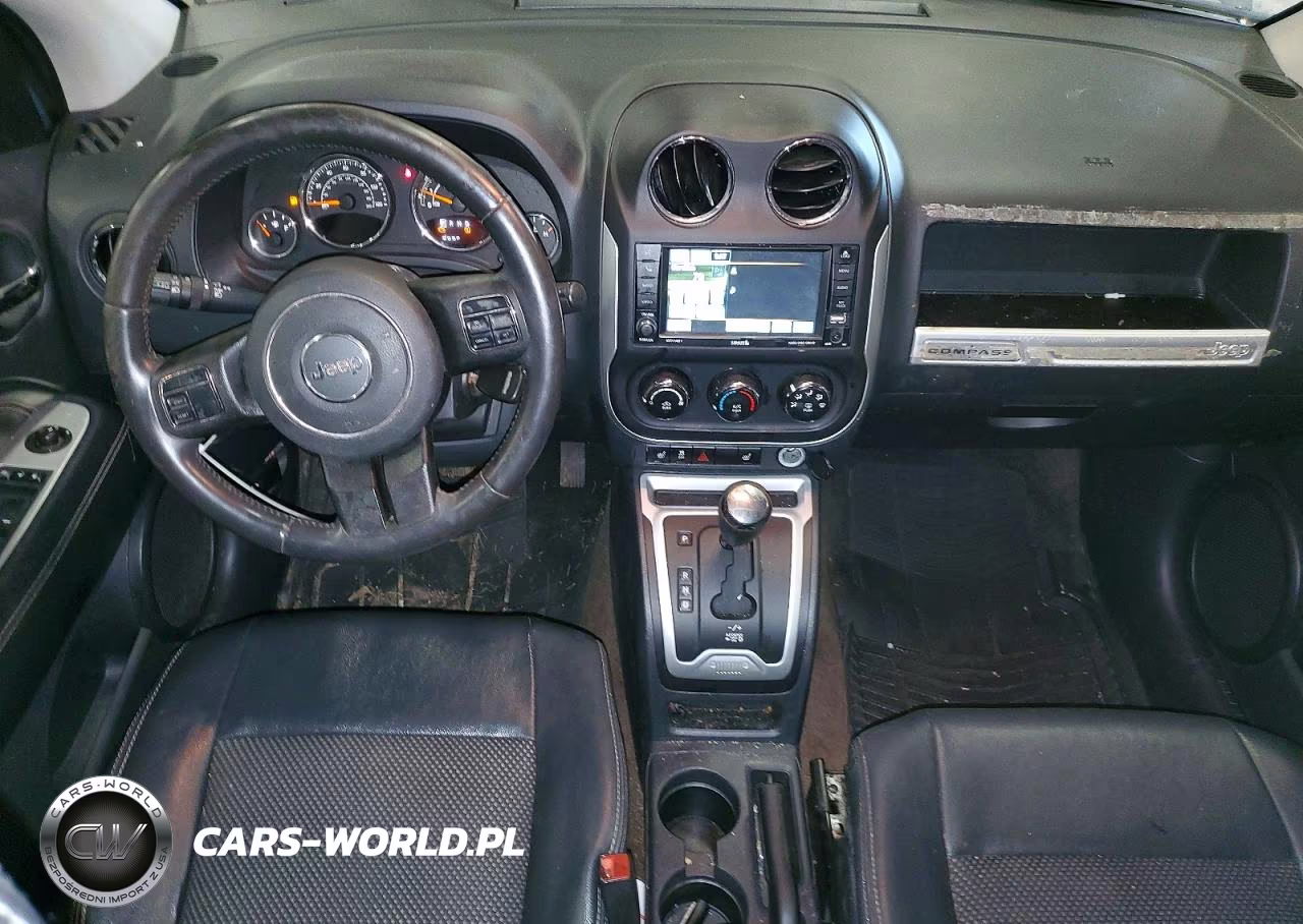 2014 Jeep Compass Latitude VIN:1C4NJDEB2ED762444 - 8