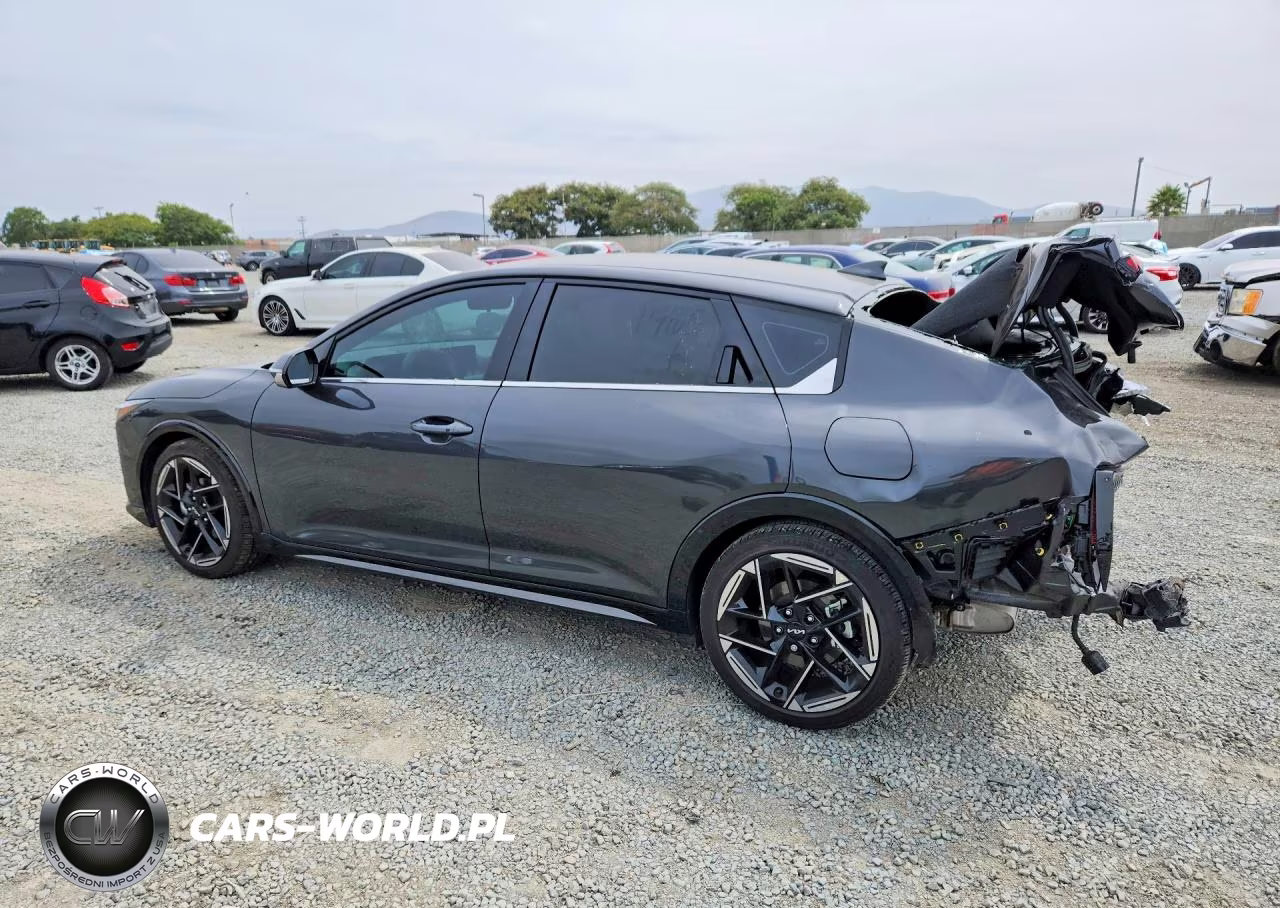 2025 Kia K4 Gt Line VIN:3KPFW4DE6SE201465 - 2