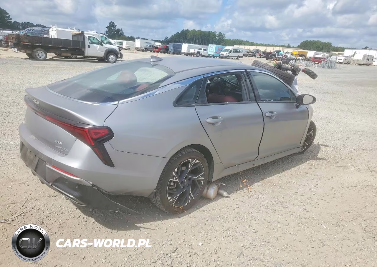 2026 Kia K5 Gt Line VIN:KNAG64J7XT5402693 - 3