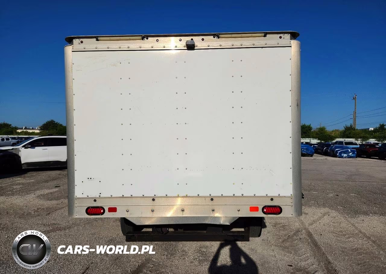 2016 Ford F450 Super Duty Box Truck VIN:1FDTF4HY1GEA16861 - 10
