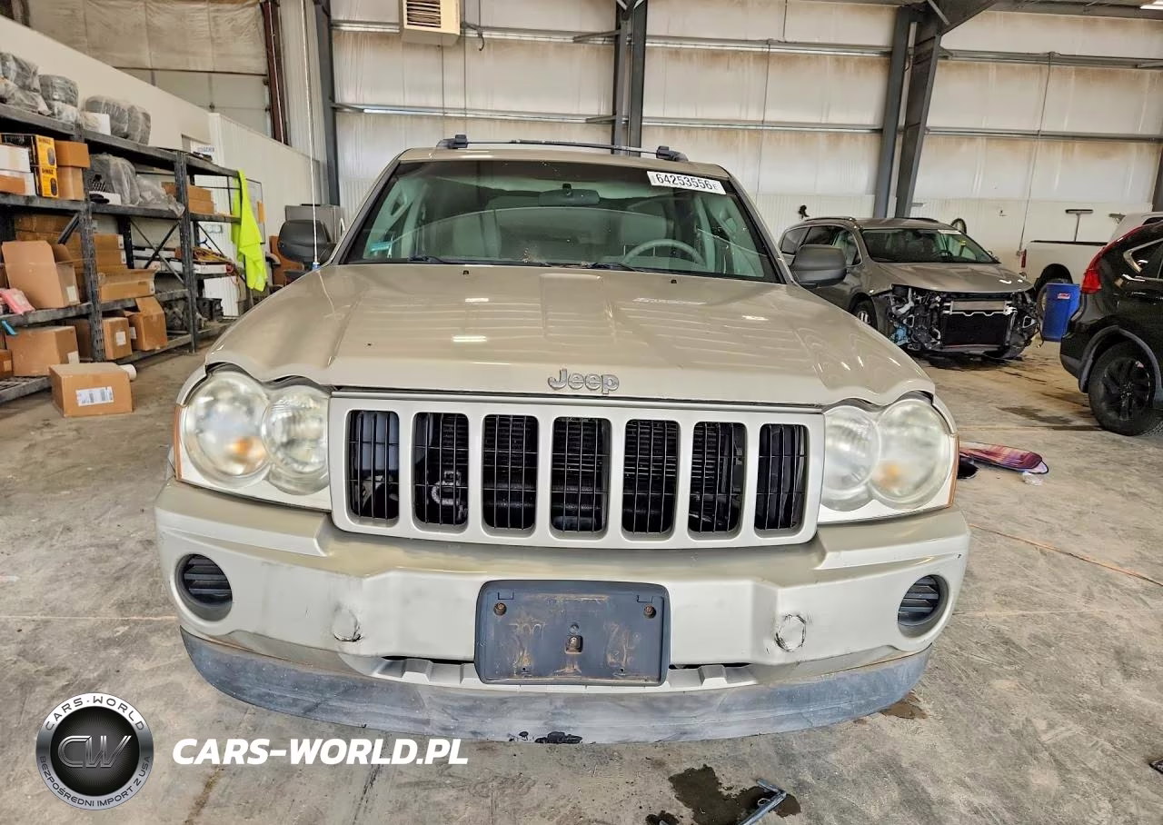 2007 Jeep Grand Cherokee Laredo VIN:1J8GS48K57C526096 - 5
