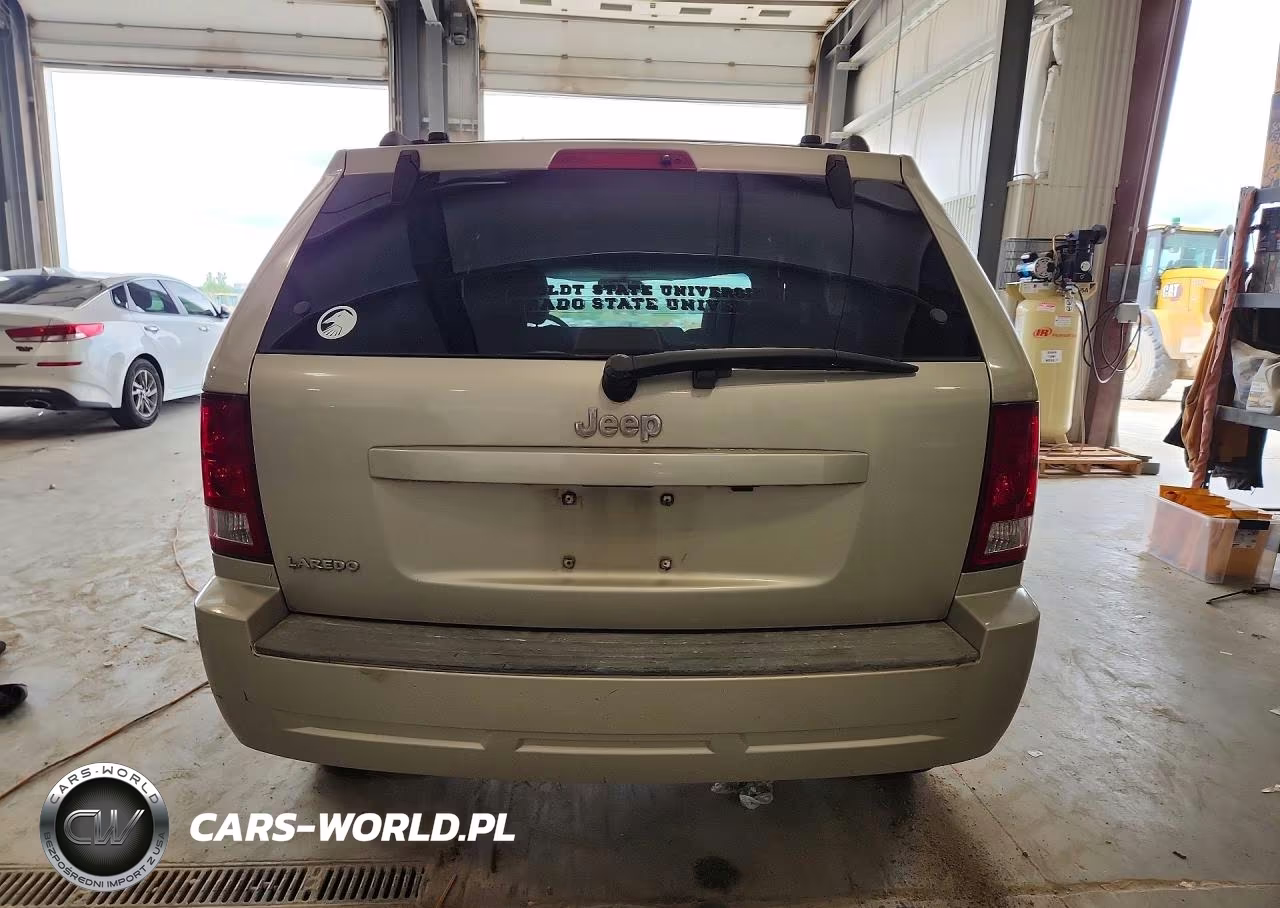 2007 Jeep Grand Cherokee Laredo VIN:1J8GS48K57C526096 - 6