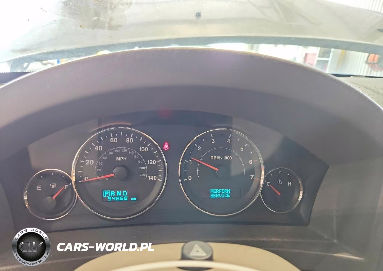 2007 Jeep Grand Cherokee Laredo VIN:1J8GS48K57C526096 - 9