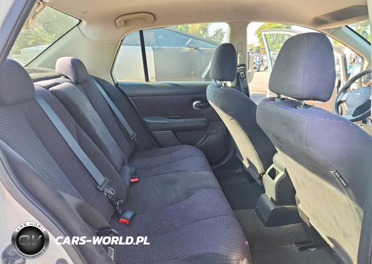 2010 Nissan Versa 1.8 S VIN:3N1BC1AP3AL376345 - 10
