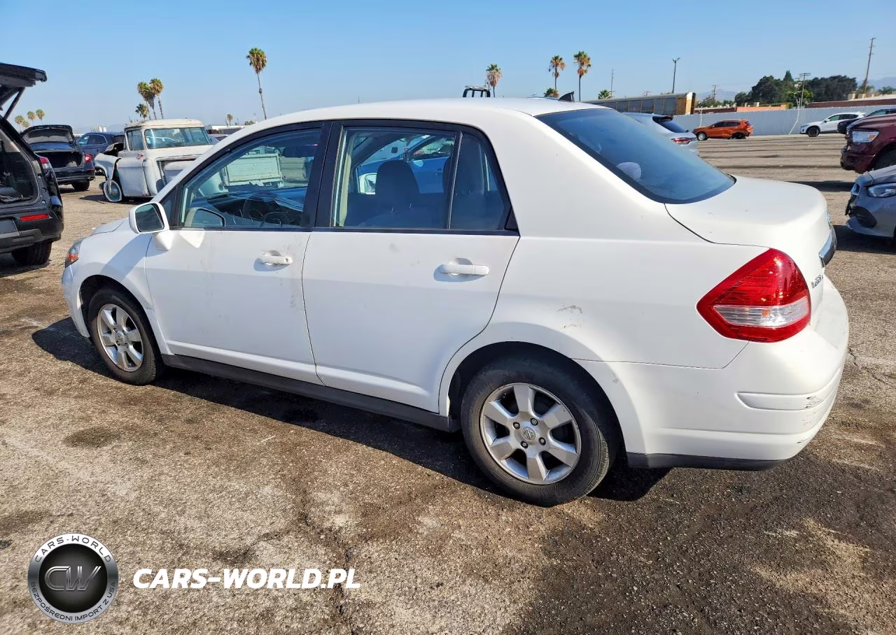 2010 Nissan Versa 1.8 S VIN:3N1BC1AP3AL376345 - 2