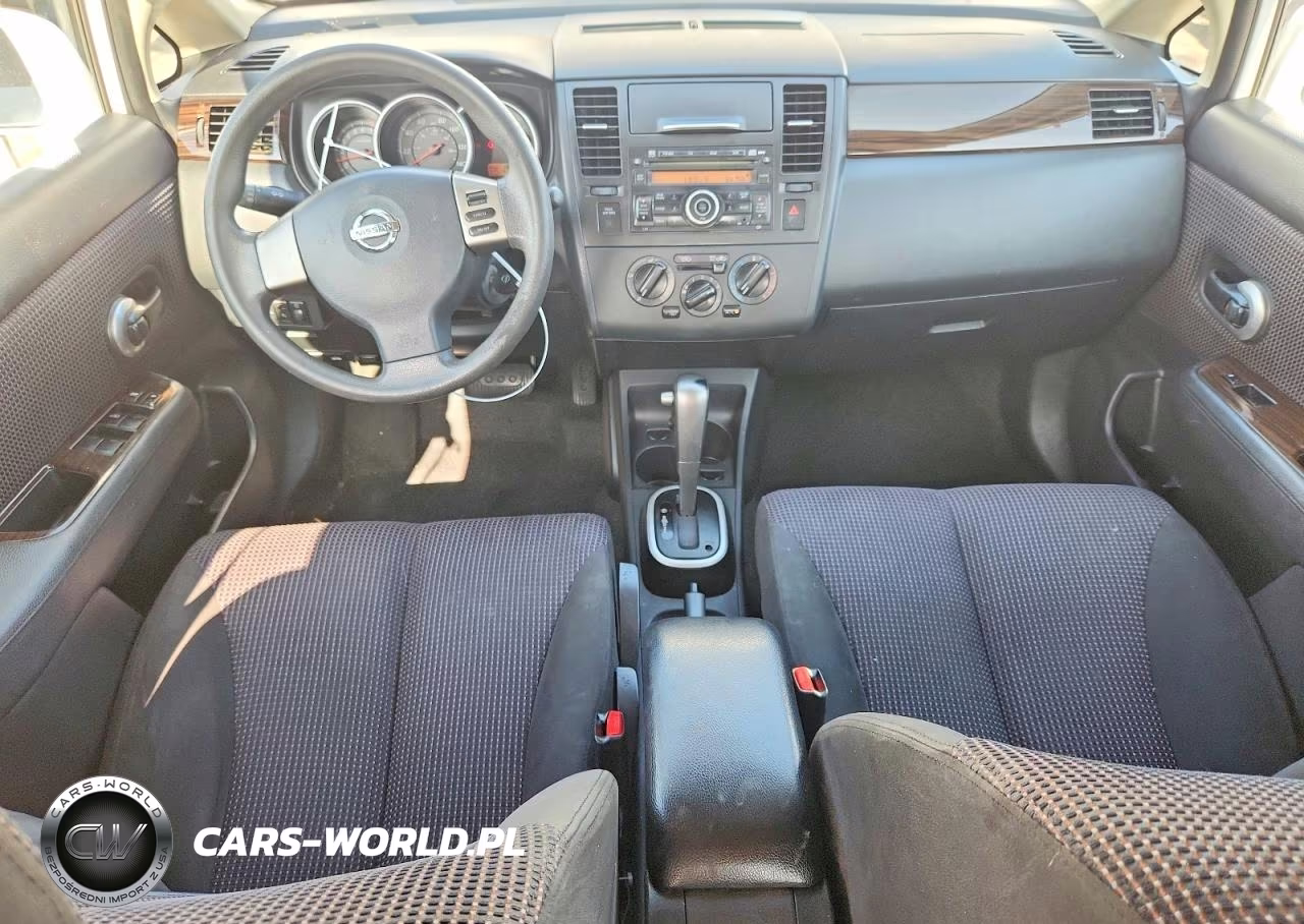 2010 Nissan Versa 1.8 S VIN:3N1BC1AP3AL376345 - 8