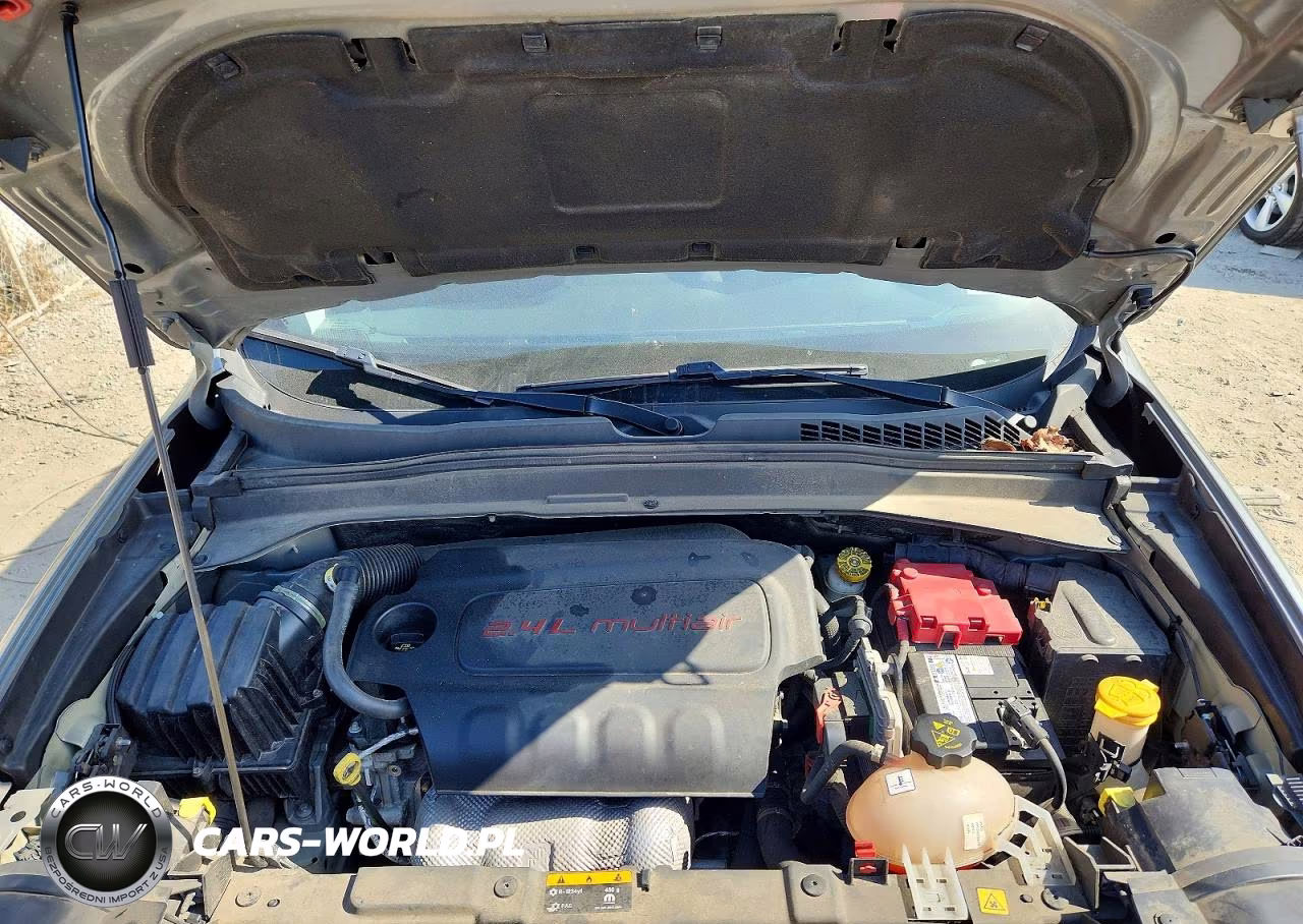 2019 Jeep Renegade Latitude VIN:ZACNJBBB0KPK64326 - 12