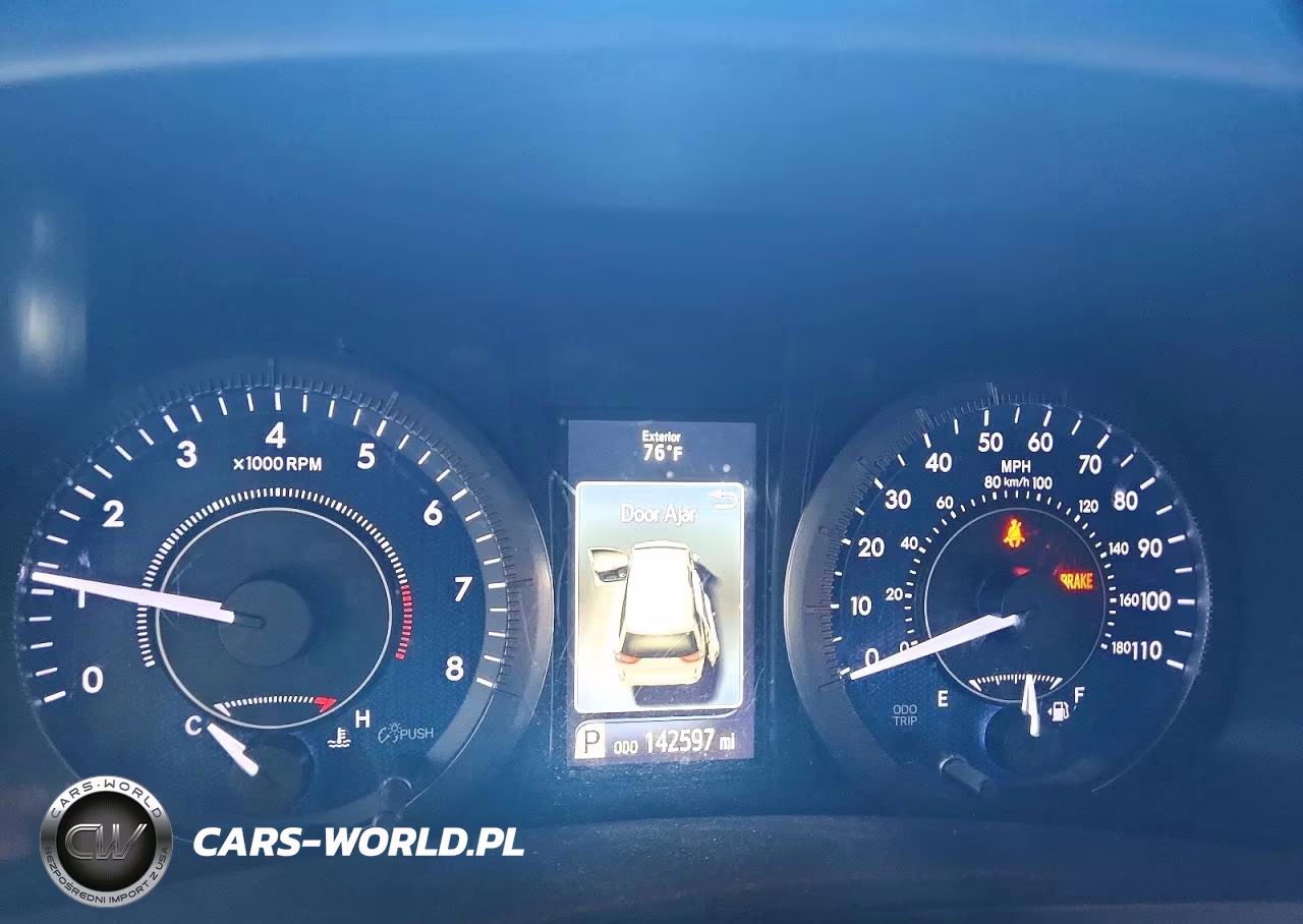 2020 Toyota Sienna Le VIN:5TDJZ3DC5LS236709 - 9