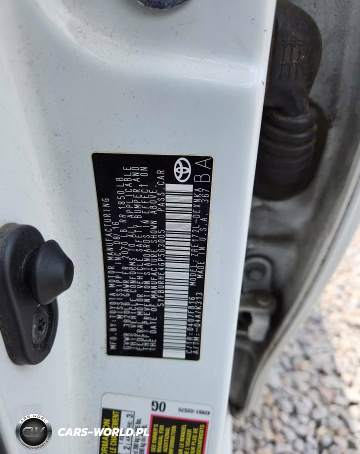 2016 Toyota Corolla Le VIN:5YFBURHE4GP563005 - 12