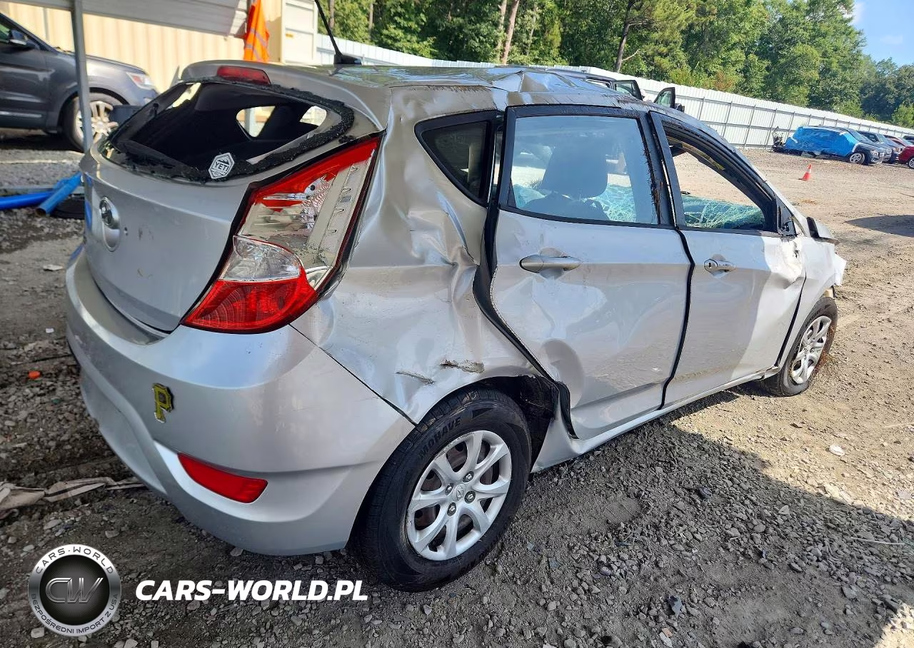 2012 Hyundai Accent Gs VIN:KMHCT5AE7CU006298 - 3