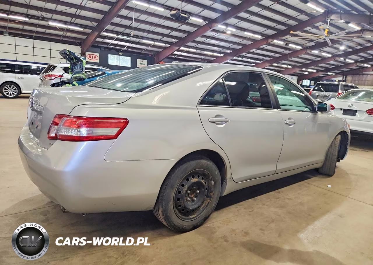 2010 Toyota Camry Base VIN:4T1BF3EK1AU031072 - 3