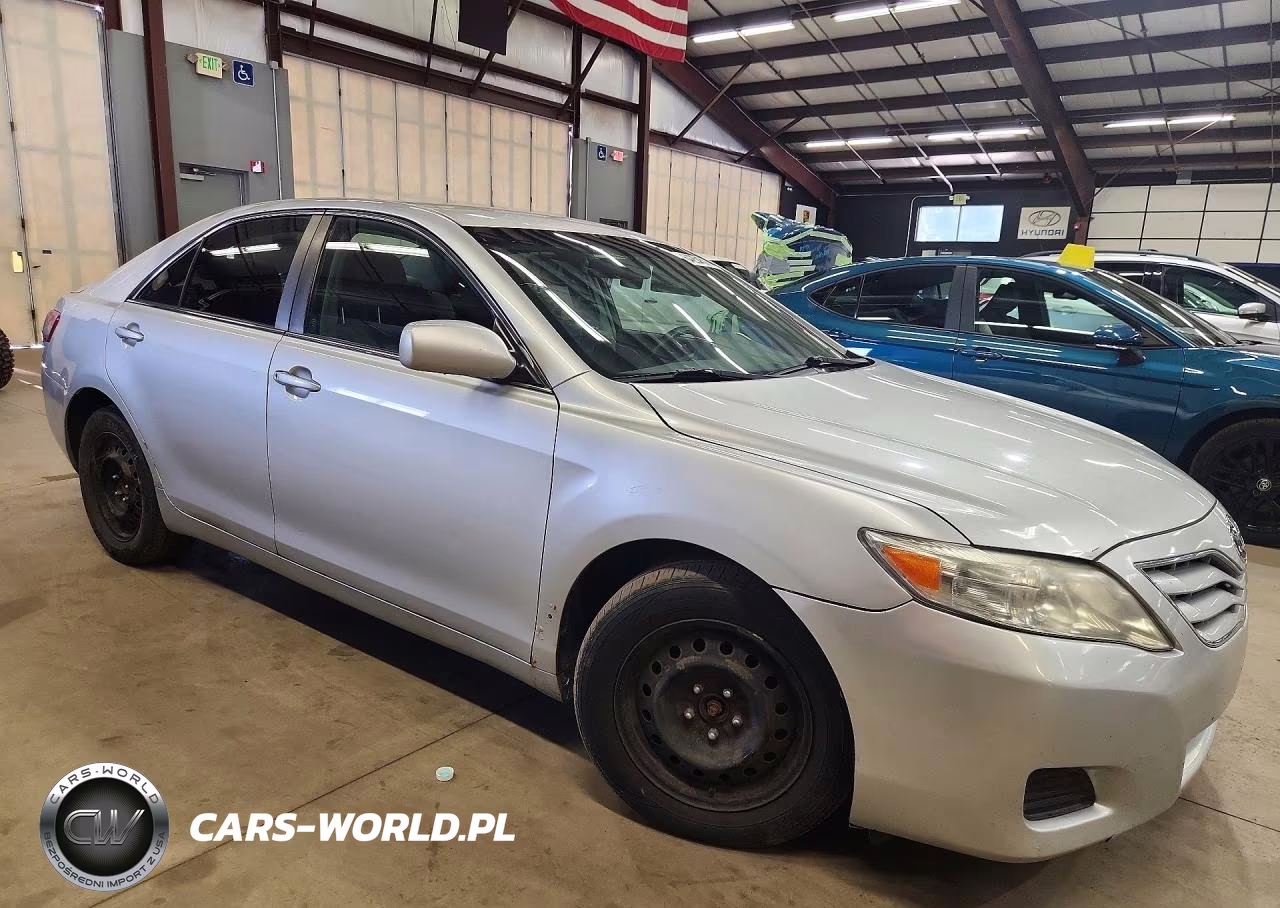 2010 Toyota Camry Base VIN:4T1BF3EK1AU031072 - 4