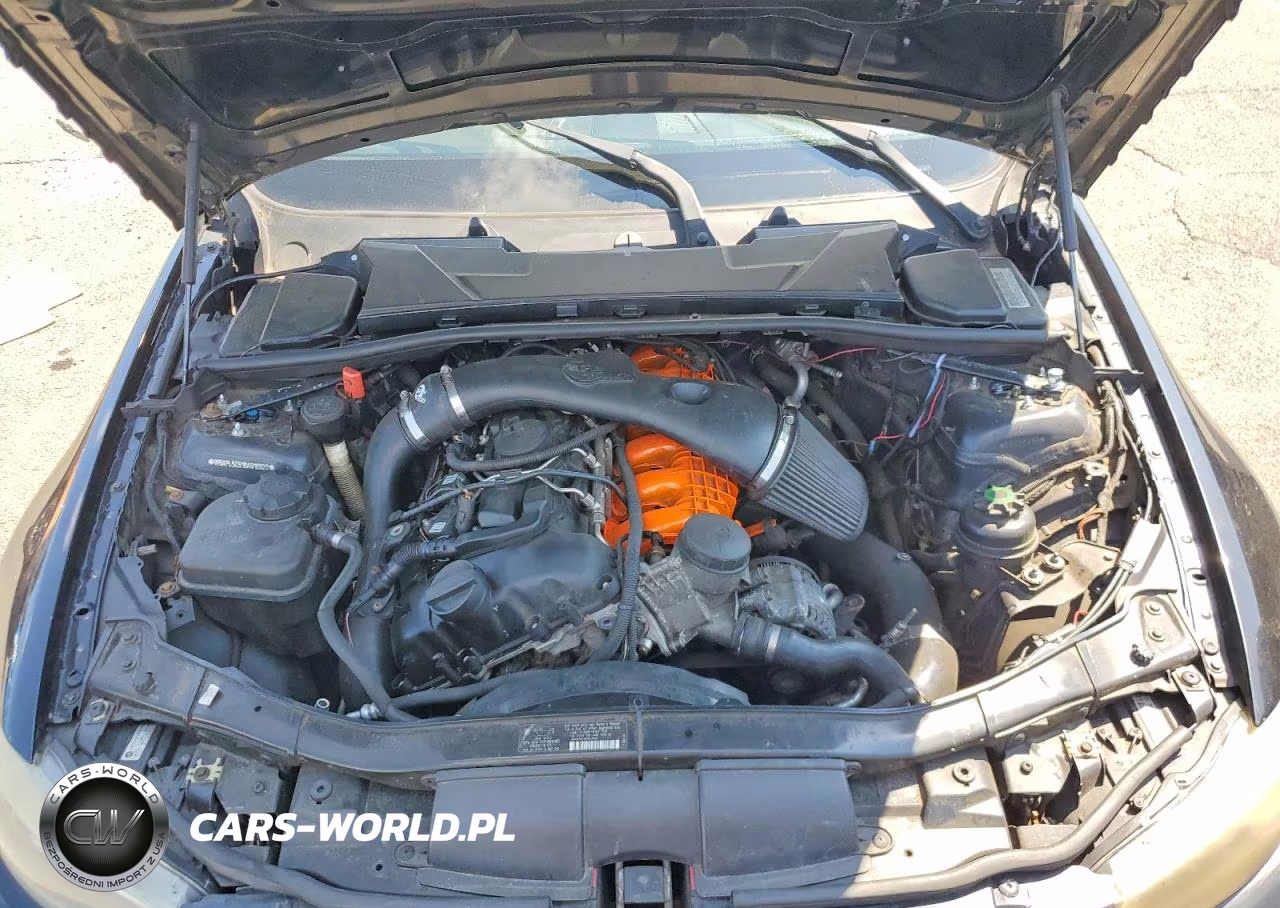 2011 BMW 335 Xi VIN:WBAPL5C51BA916920 - 11