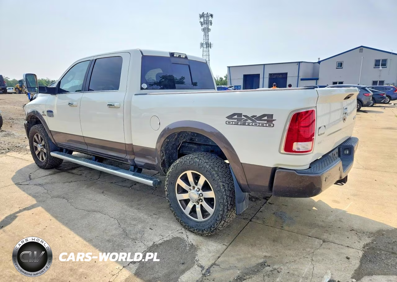 2018 Ram 2500 Longhorn VIN:3C6UR5GL3JG351932 - 2