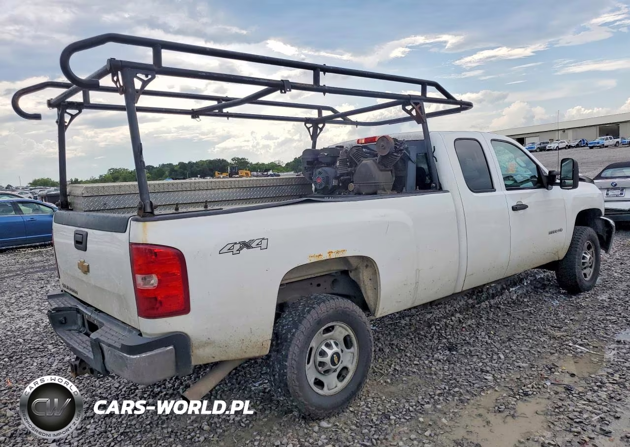 2013 Chevrolet Silverado K2500 Heavy Duty VIN:1GC2KVCG9DZ325885 - 3