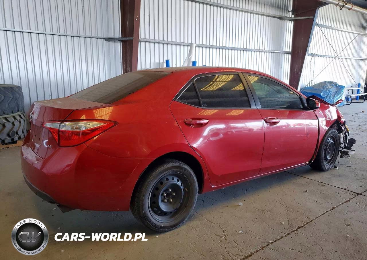2015 Toyota Corolla VIN:2T1BURHE8FC435851 - 3