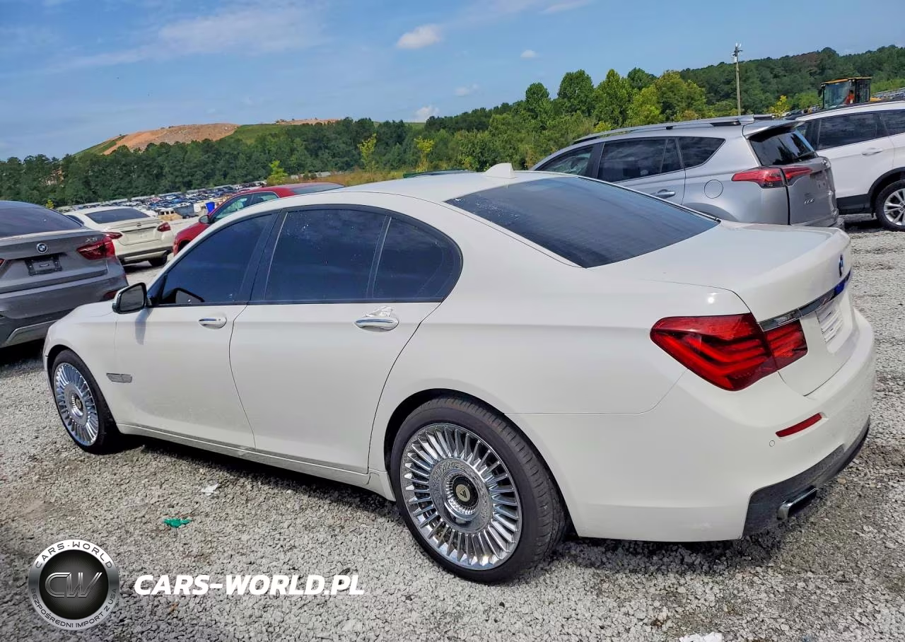 2015 BMW 750 I VIN:WBAYA8C57FD825375 - 2