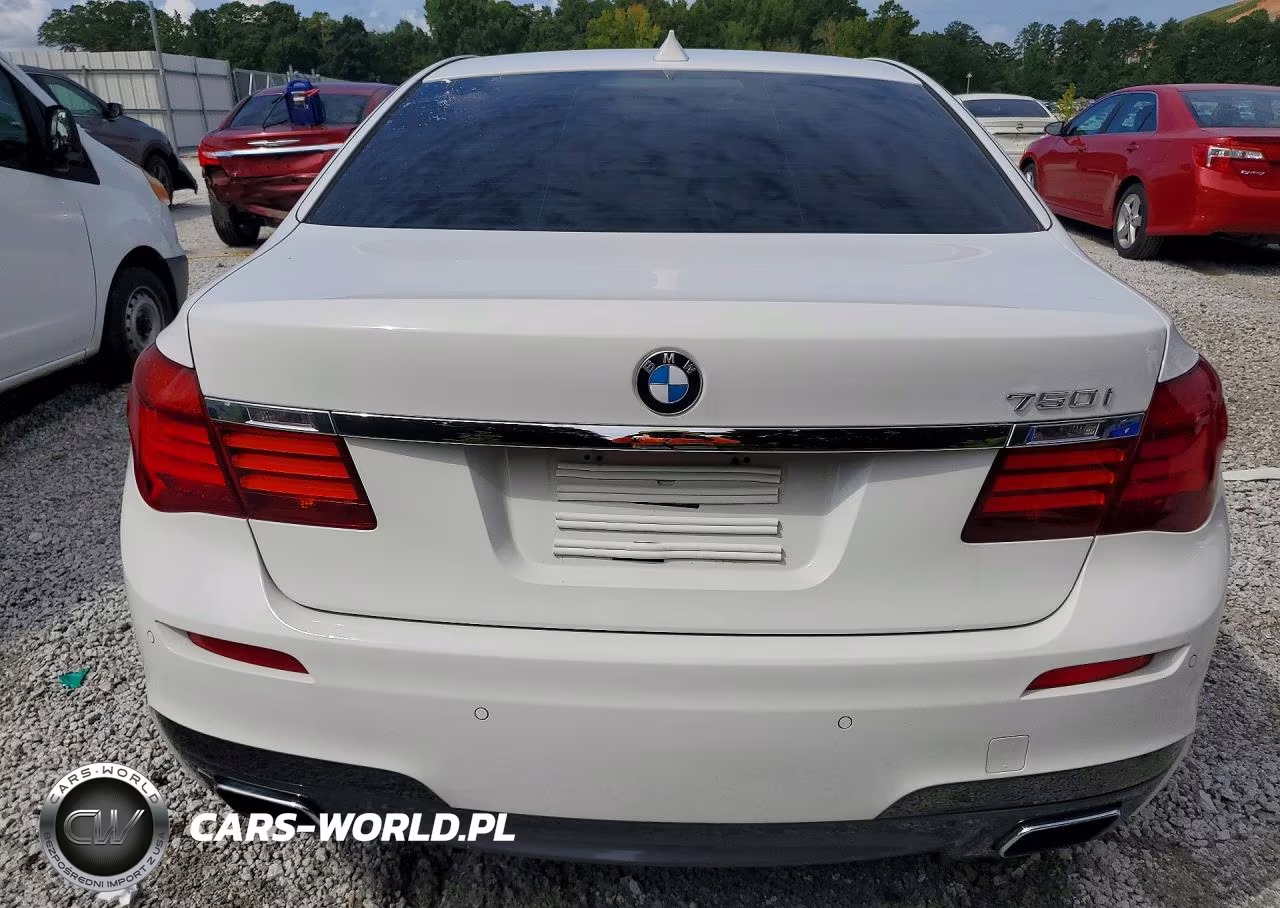 2015 BMW 750 I VIN:WBAYA8C57FD825375 - 6