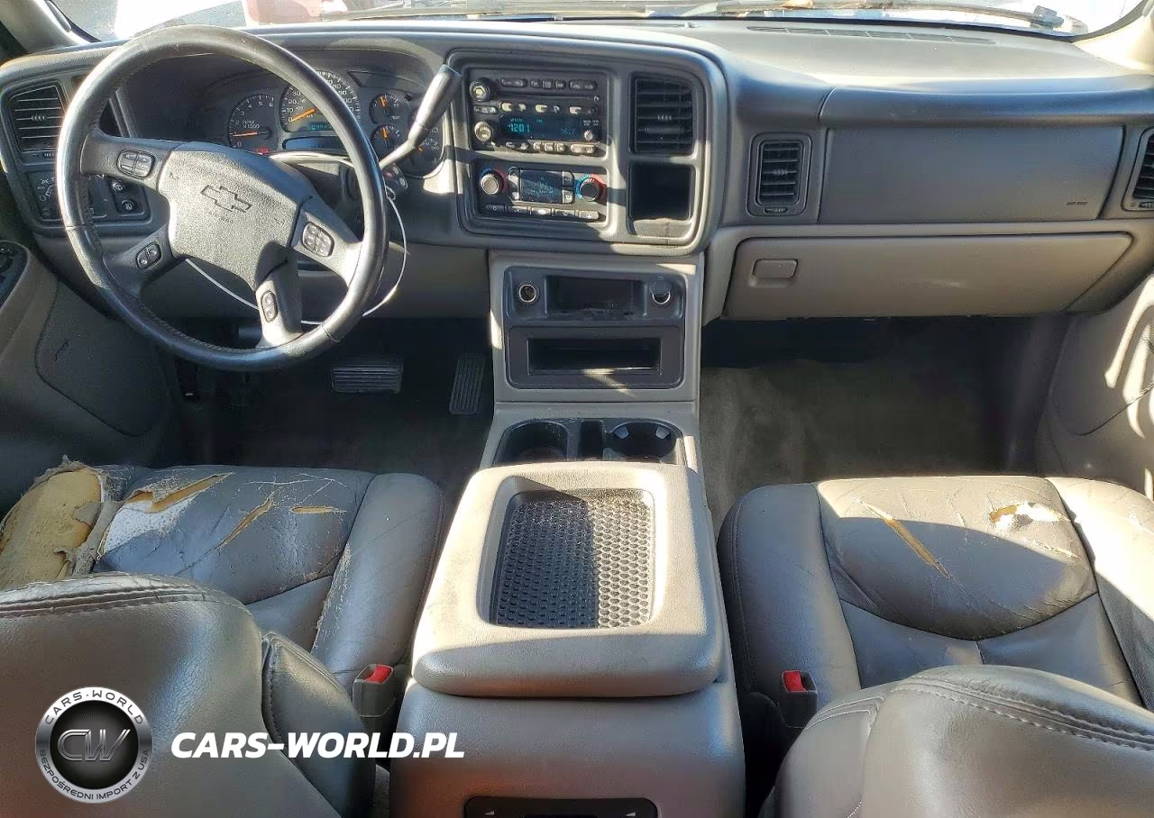 2005 Chevrolet Tahoe C1500 VIN:1GNEC13T95R122956 - 8