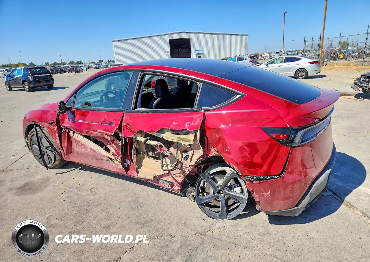 2026 Tesla Model Y VIN:7SAYGDED4TF426381 - 2